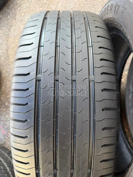 Continental 215/55 R17 Letnja