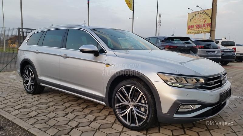 Volkswagen Passat B8 Alltrack 4WD/VIRTUEL/DSG/FUL