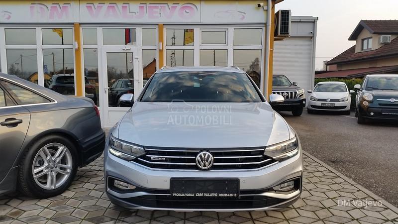 Volkswagen Passat B8 Alltrack 4WD/VIRTUEL/DSG/FUL