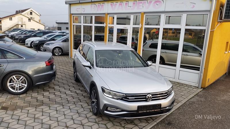 Volkswagen Passat B8 Alltrack 4WD/VIRTUEL/DSG/FUL
