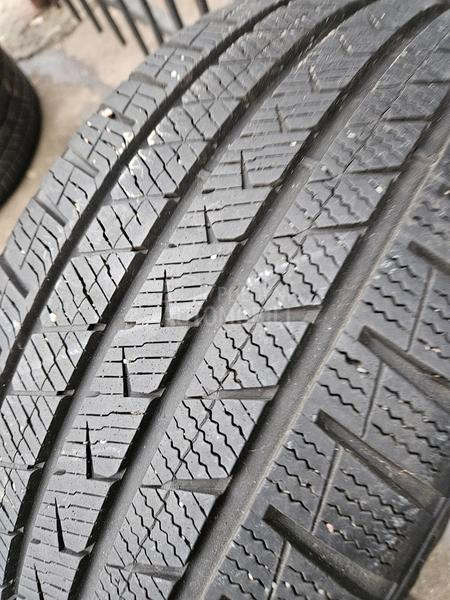 Vredestein 225/45 R18 Sve sezone