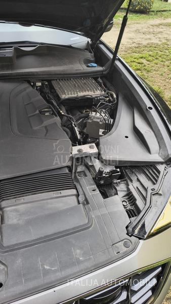 Audi Q8 S-LINE/MATRIX/VIRT