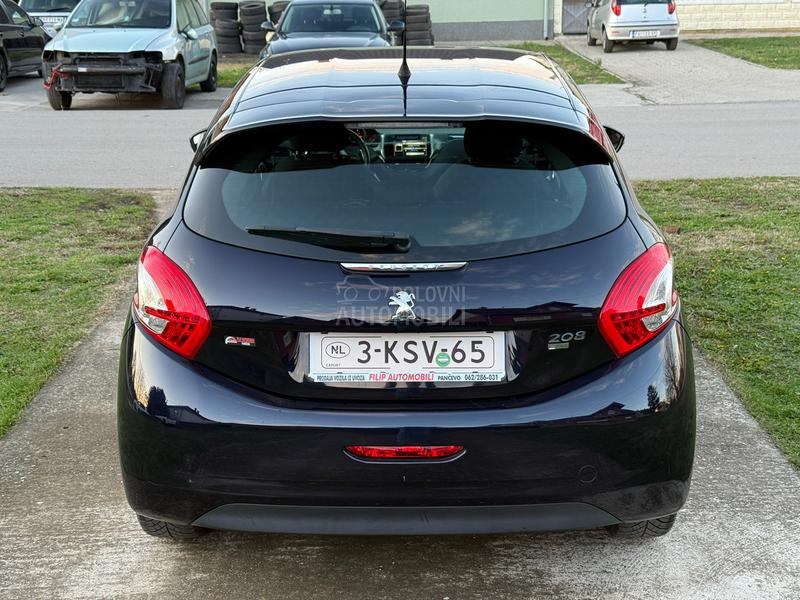 Peugeot 208 1.4 HDI AUTO.MATIK