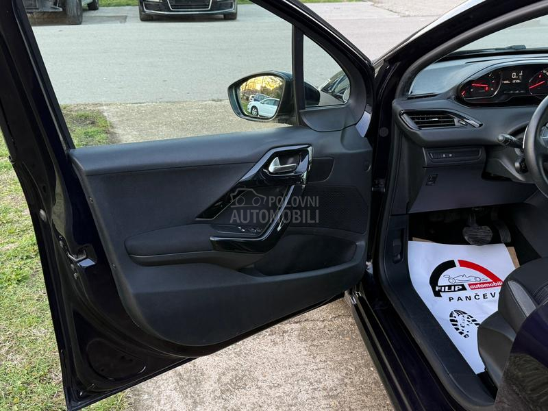 Peugeot 208 1.4 HDI AUTO.MATIK