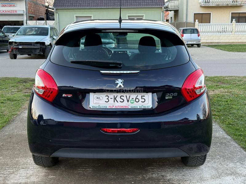 Peugeot 208 1.4 HDI AUTO.MATIK