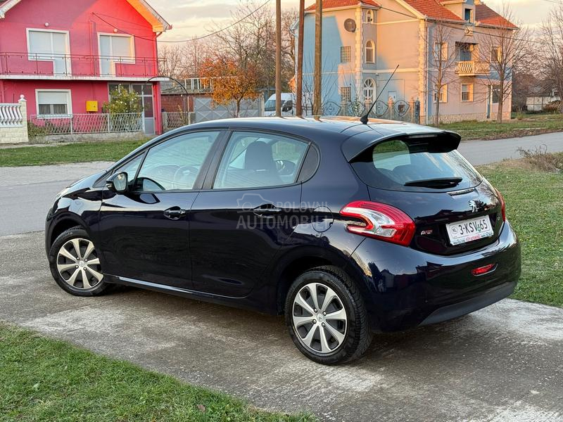 Peugeot 208 1.4 HDI AUTO.MATIK