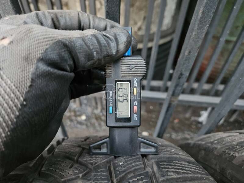 Dunlop 215/60 R16 Sve sezone