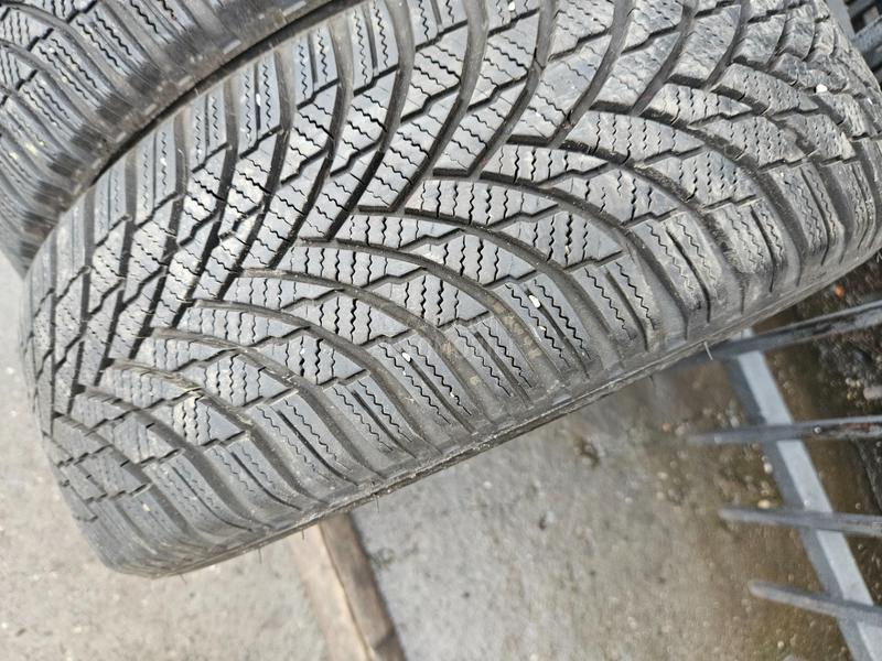 Firestone 185/60 R15 Sve sezone