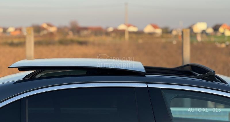 Mercedes Benz E 220 CDI / AMG / PANO