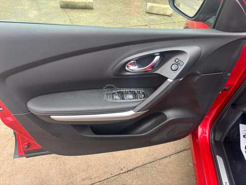 Renault Kadjar 1.2 TCE/NAV/ N O V