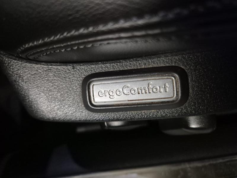 Volkswagen Passat B8 Koza,sam parkira