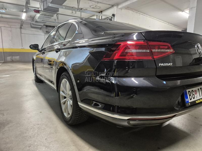 Volkswagen Passat B8 Koza,sam parkira