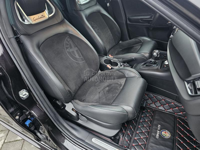 Alfa Romeo Giulietta 1750 tbi TCT