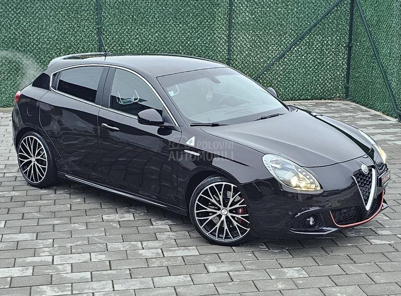 Alfa Romeo Giulietta 1750 tbi TCT