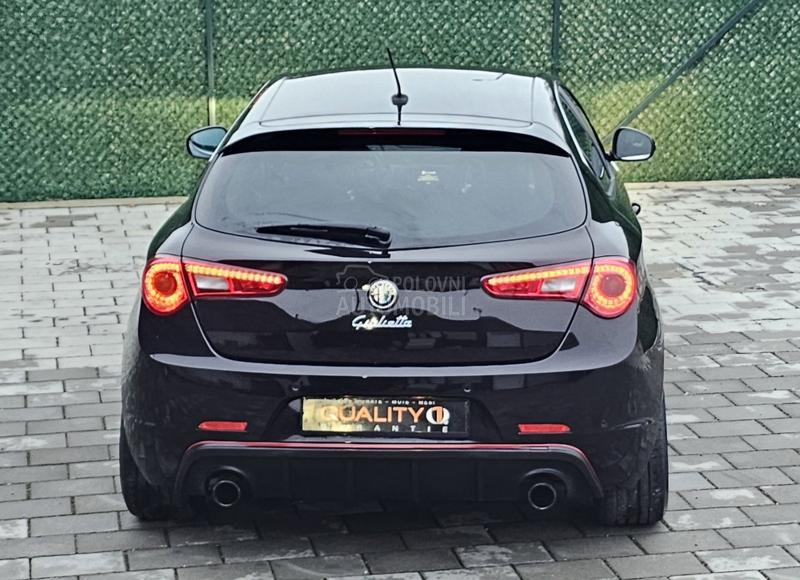 Alfa Romeo Giulietta 1750 tbi TCT