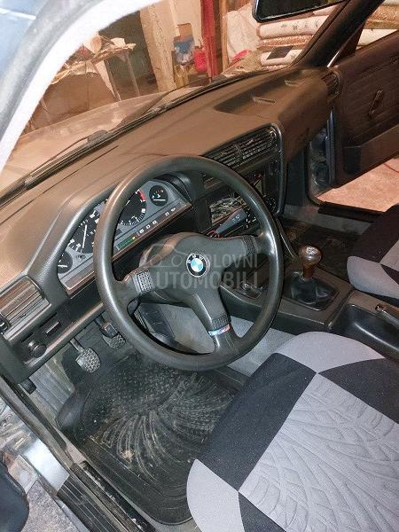 BMW 316 E 30 , M 40