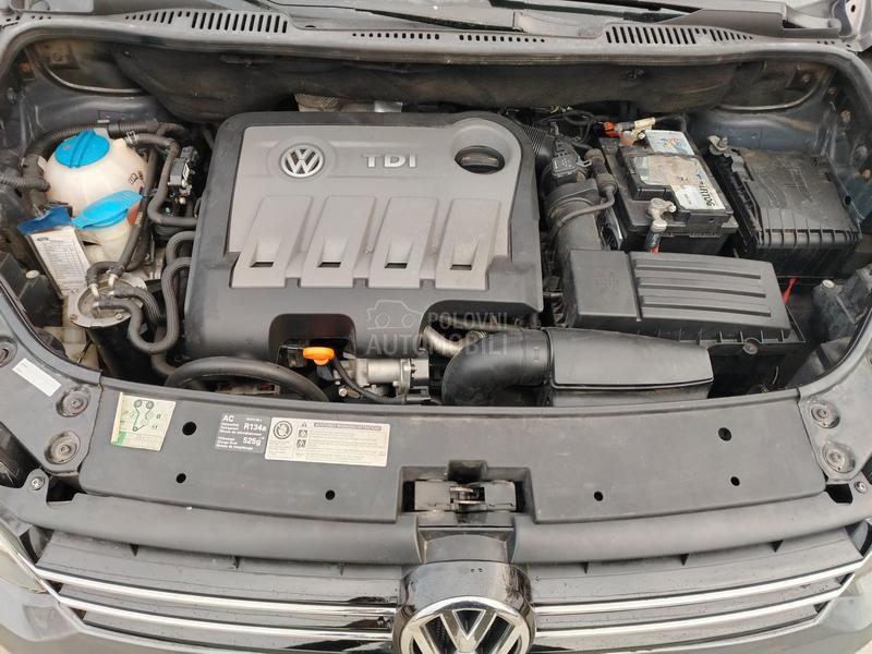 Volkswagen Touran 1 6TDI /N A V I/