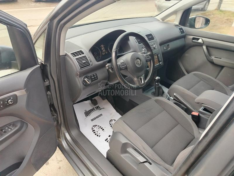 Volkswagen Touran 1 6TDI /N A V I/