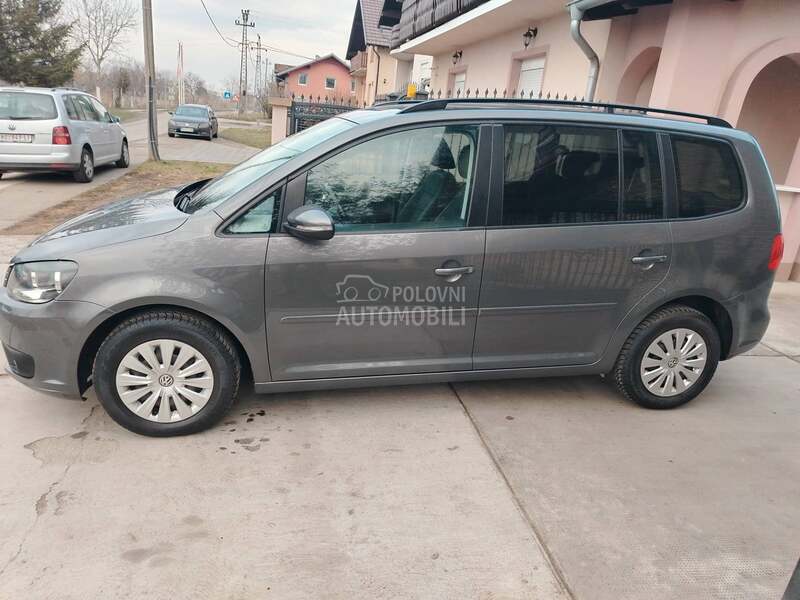 Volkswagen Touran 1 6TDI /N A V I/