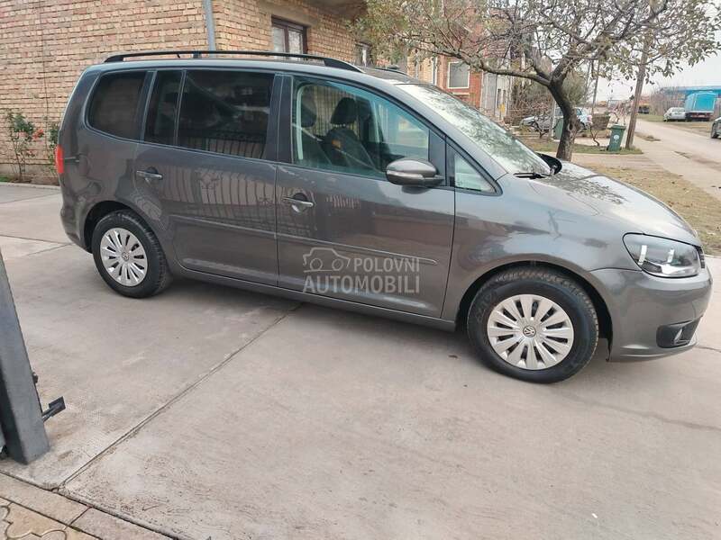 Volkswagen Touran 1 6TDI /N A V I/