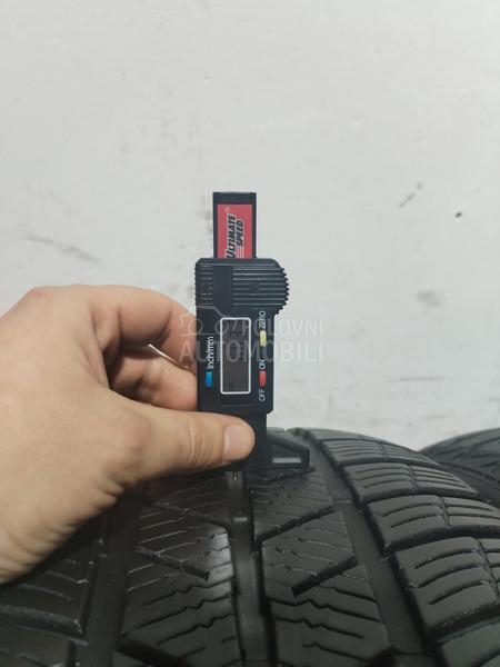 Barum 235/50 R19 Zimska