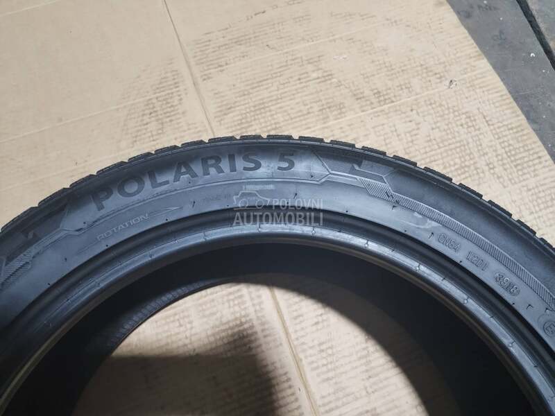 Barum 235/50 R19 Zimska