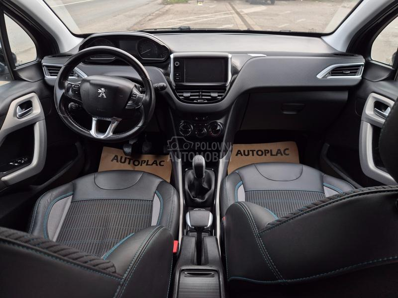 Peugeot 2008 1.6hdi C.r.o.s.s