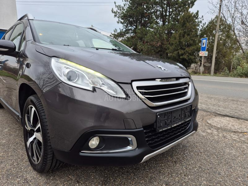 Peugeot 2008 1.6hdi C.r.o.s.s