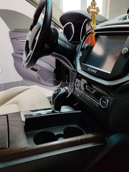 Maserati Ghibli 3.0 D