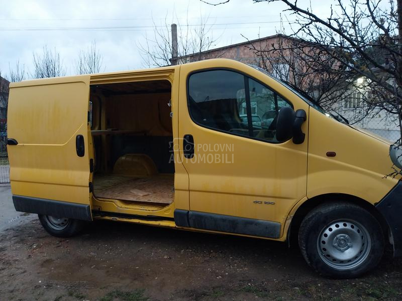 Renault Trafic 