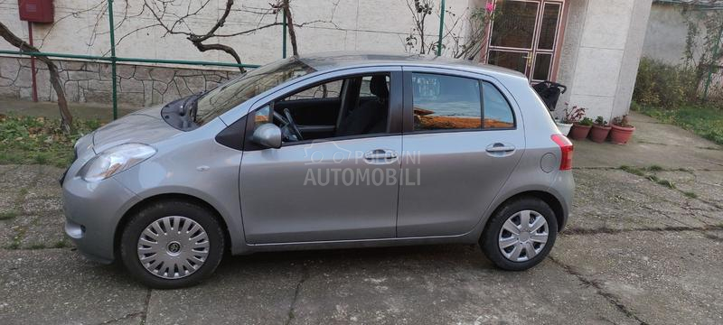 Toyota Yaris 1.0