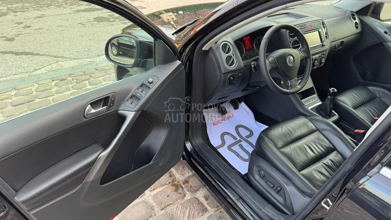 Volkswagen Tiguan 2.0TSi S.W.i.S.S