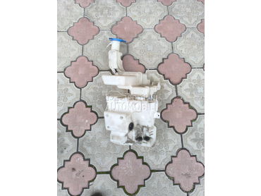 Posuda za brisace sa xenonima za Volkswagen Passat B6 od 2005. do 2010. god.