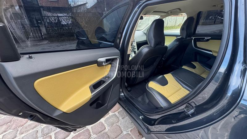 Volvo XC60 2.4 S.W.i.S.S
