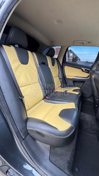 Volvo XC60 2.4 S.W.i.S.S