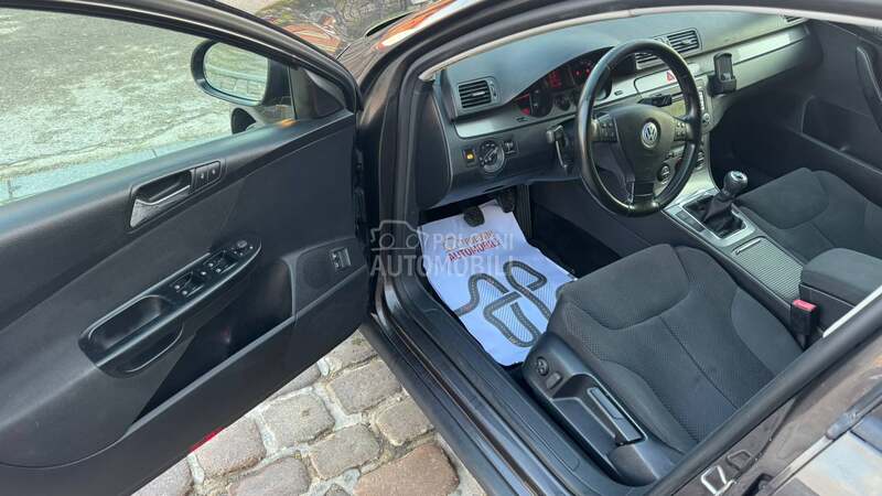 Volkswagen Passat B6 1.9TDi  S.W.i.S.S