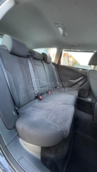 Volkswagen Passat B6 1.9TDi  S.W.i.S.S