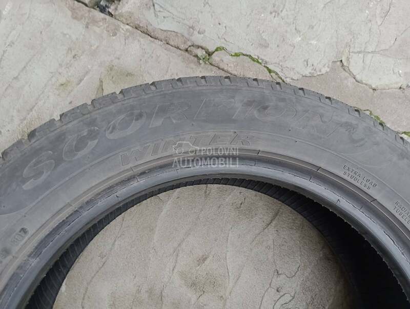 Pirelli 235/55 R19 Zimska