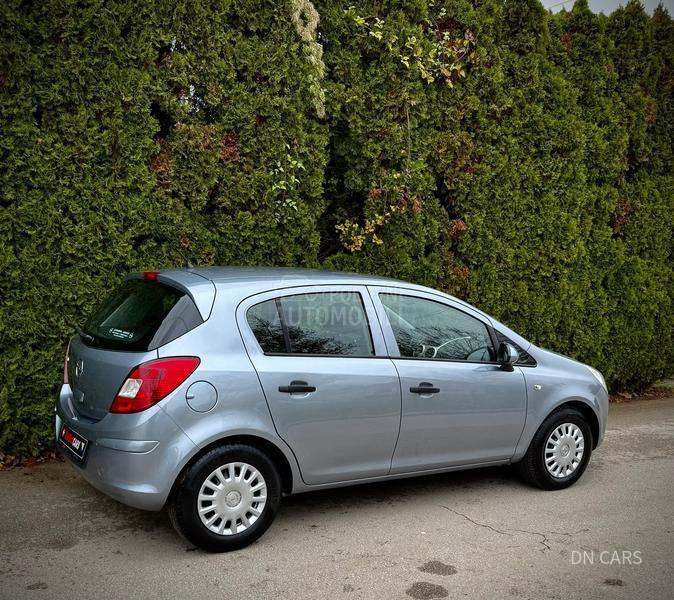 Opel Corsa D ENJOY CH
