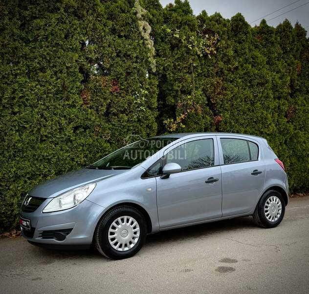 Opel Corsa D ENJOY CH