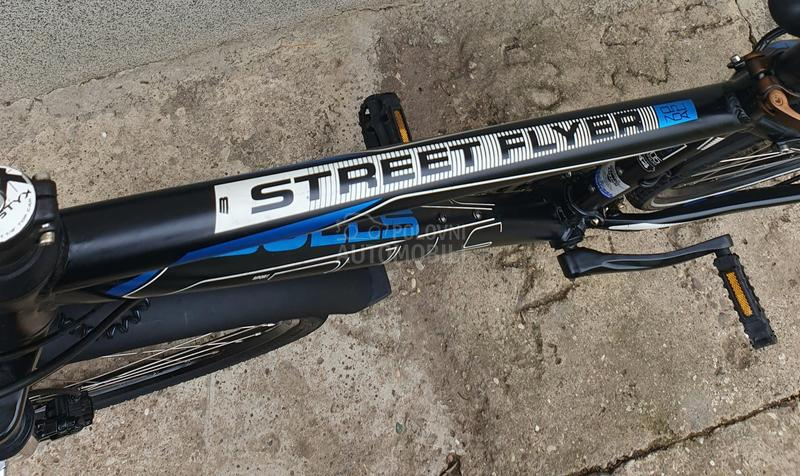 Bulls STREET FLYER 3X8