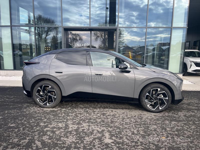 Lynk & Co 02 MORE