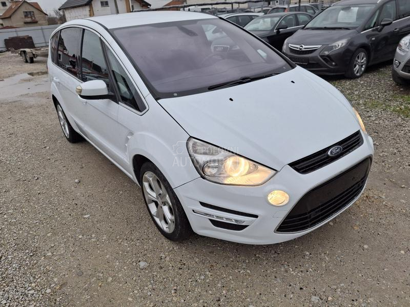 Ford S-Max 2.0 tdci titanium