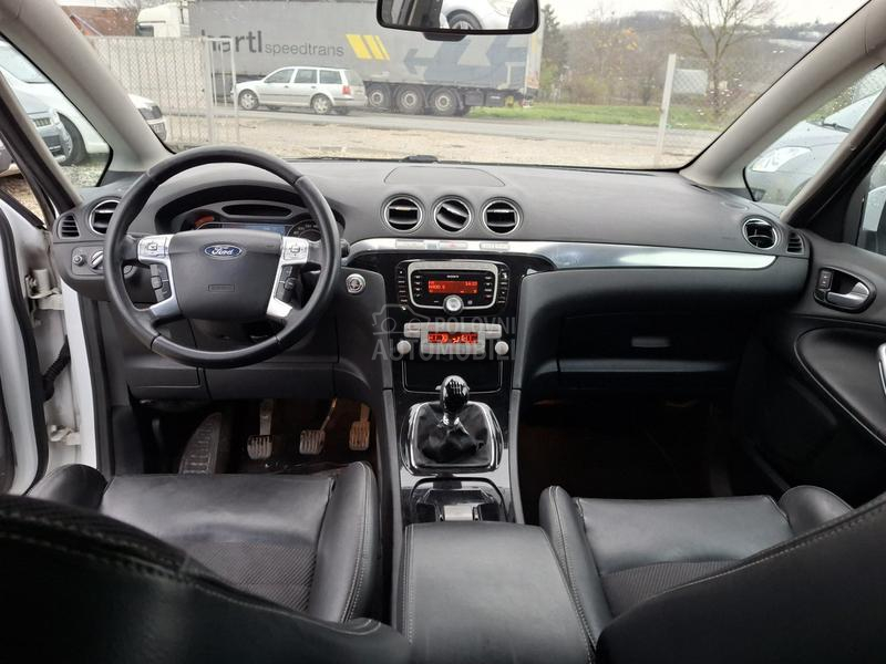 Ford S-Max 2.0 tdci titanium