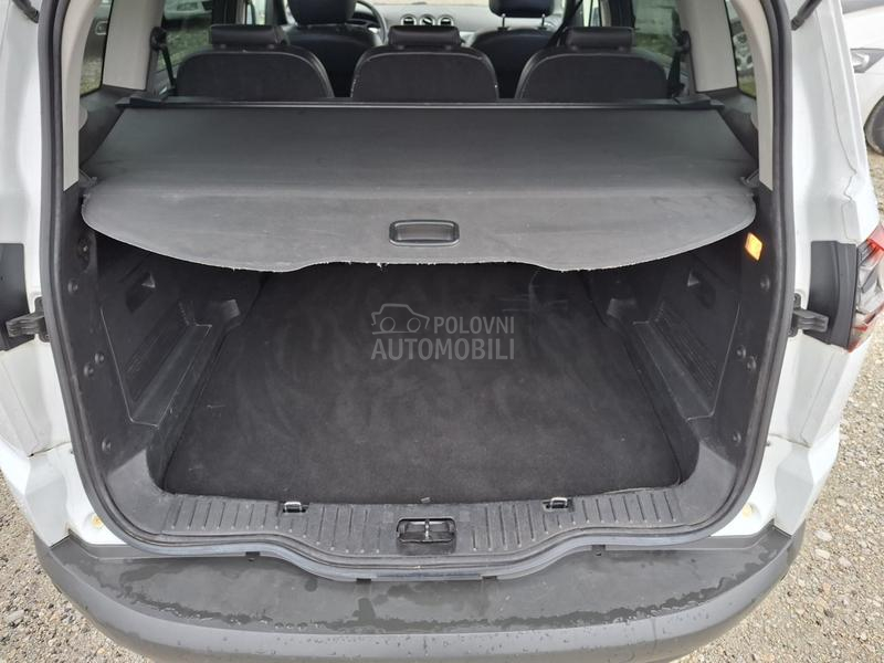 Ford S-Max 2.0 tdci titanium