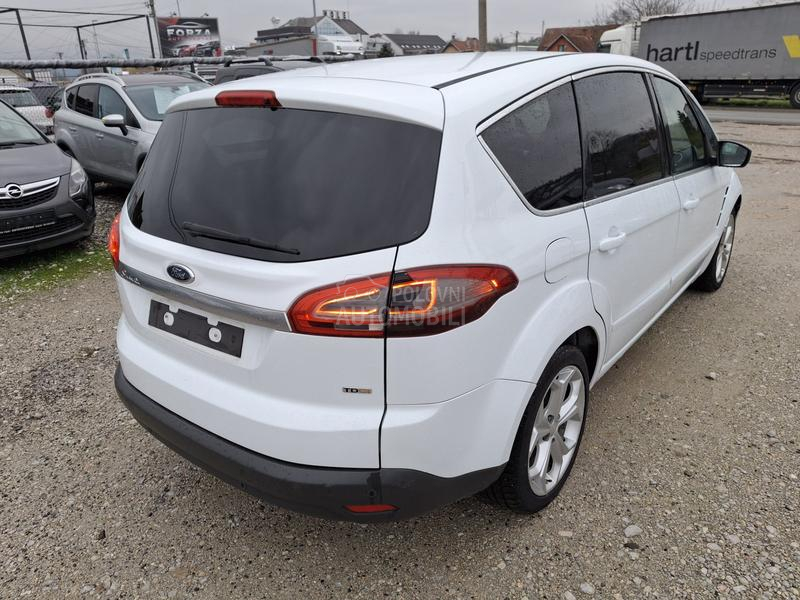 Ford S-Max 2.0 tdci titanium