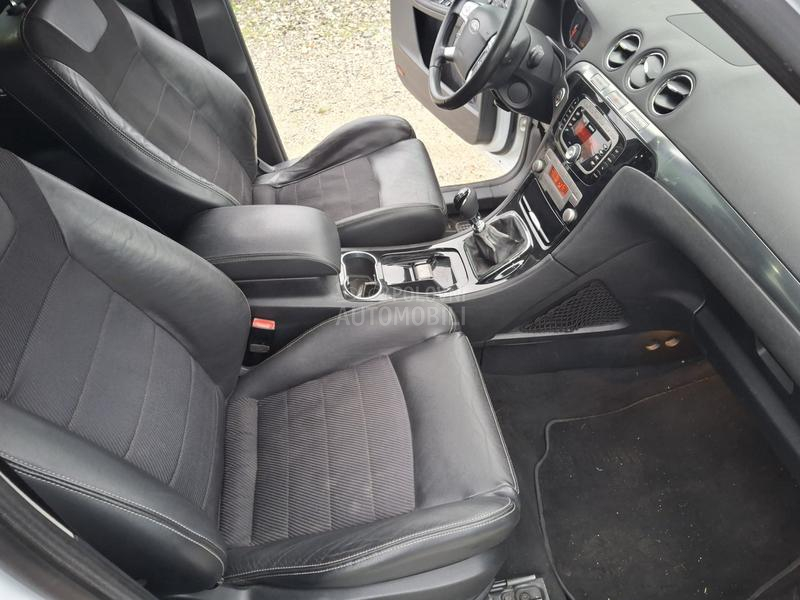 Ford S-Max 2.0 tdci titanium