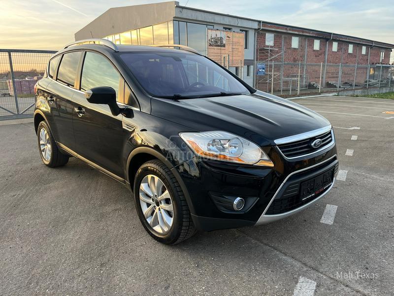 Ford Kuga PANO/4x4