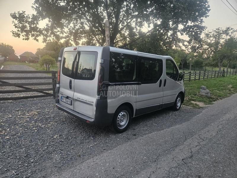 Opel Vivaro 