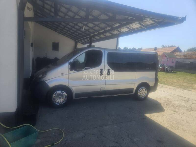 Opel Vivaro 